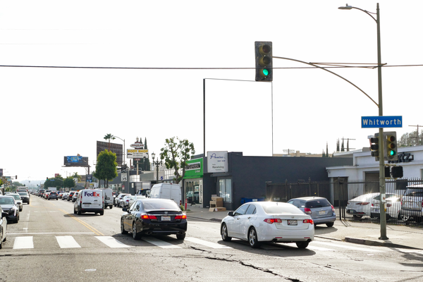 La Cienega WS 95ft S/O Whitworth     CCP (NO EXT) F/N - 1
