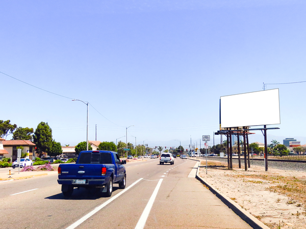 Oxnard Blvd ES 500ft S/O Gonzales F/S - 2