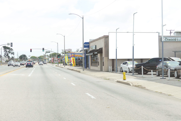 Oxnard Blvd WS 170ft S/O Deodar F/N - 1