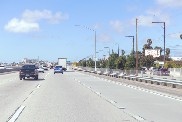 Hwy 101 NS 400ft W/O Almond F/E - 2
