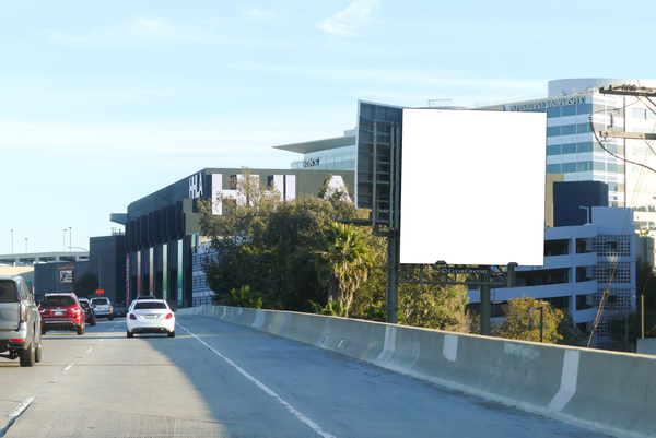 San Diego Frwy WS 10ft S/O Centinela    CP (NO EXT) F/N - 1