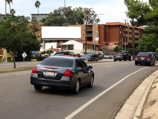 Huntington Dr SS 1200ft W/O Eastern F/E - 1