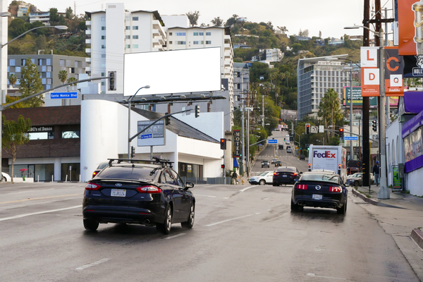 La Cienega WS 120ft N/O Santa Monica F/S - 1