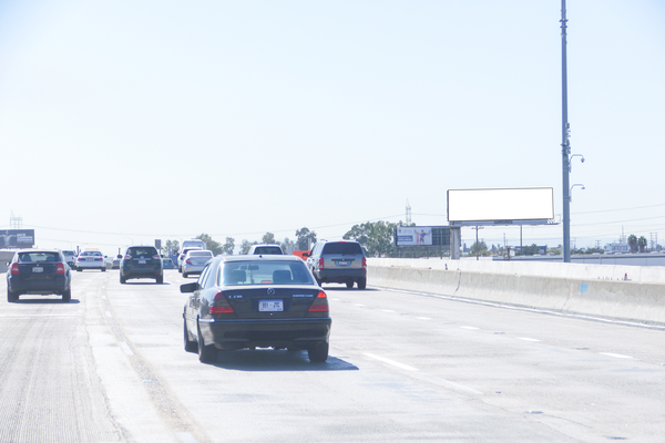 Long Beach Frwy WS 1430ft S/O Washington F/N - 2