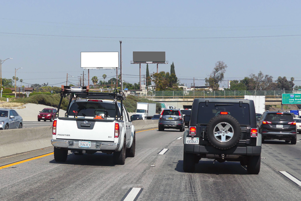 Santa Ana Frwy NS 150ft E/O Downey F/W - 1