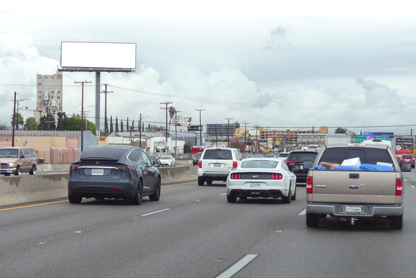 Santa Ana Frwy NS 50ft E/O Fraser F/W - 1