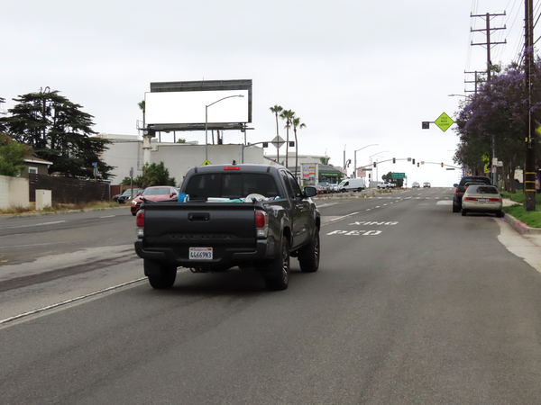 Western ES 400ft N/O Palos Verdes F/N - 1