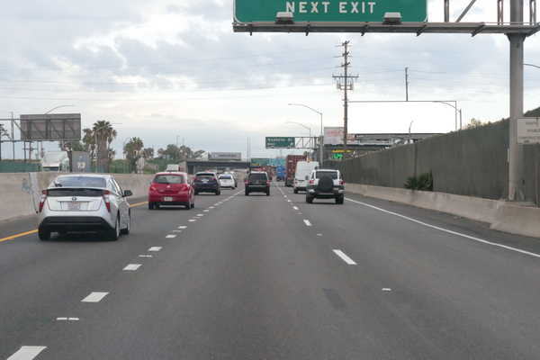 Long Beach Frwy WS 950ft N/O Anaheim  F/N - 1