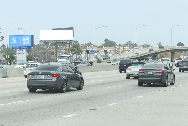 San Diego Frwy ES 1500ft N/O La Tijera F/N - 1