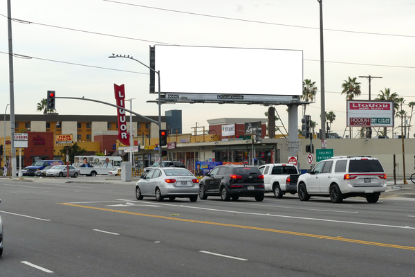 Century SS 30ft W/O San Diego Frwy Off/On Rmp F/W - 1
