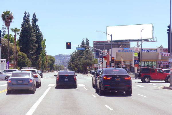 Balboa WS 125ft S/O Sherman Way F/N - 1