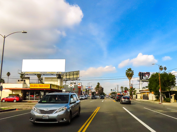 Balboa WS 300ft S/O Sherman Way F/S - 1
