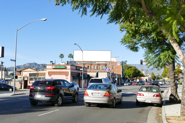 Glendale Blvd WS 80ft N/O Maple F/S - 1