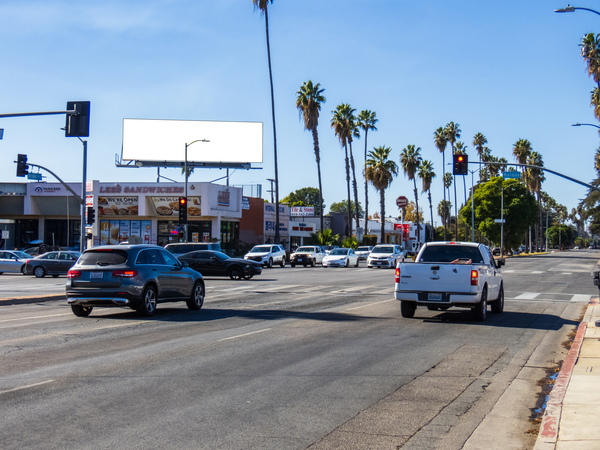 Sherman Way SS 120ft W/O Balboa F/E - 1