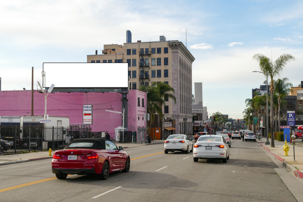 Cahuenga ES 250ft N/O Hollywood (NO EXT) F/N - 1