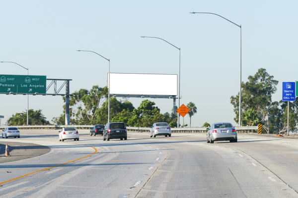 Long Beach Frwy WS 50ft N/O Pomona Frwy F/N - 1