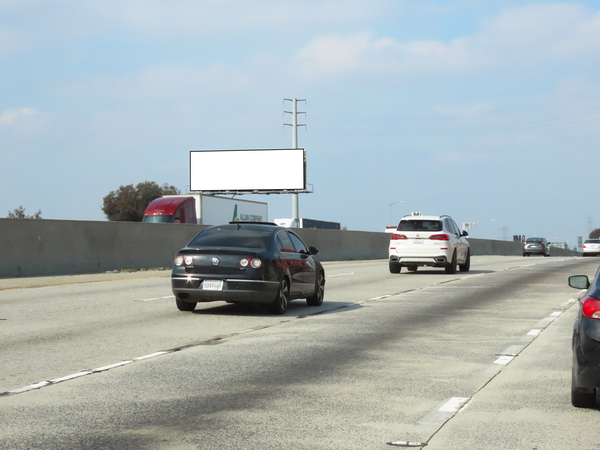 Pomona Frwy SS 0.05mi E/O San Gabriel Frwy F/E - 1