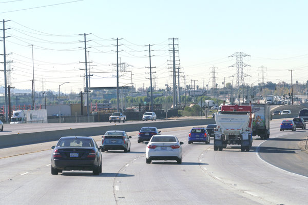 San Gabriel Frwy ES 150ft N/O Lower Azusa F/N - 1