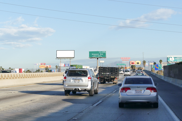 Santa Ana Frwy WS 200ft S/O Slauson (NO EXT) F/S - 1