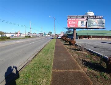 411 S. MONTGOMERY AVE L-F/S