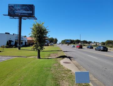 AVALON AVE SL .1 MI E/O KING FE