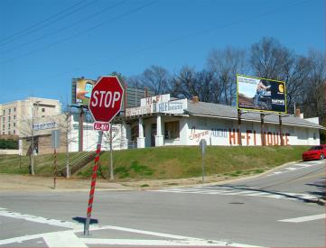 COURT ST EL 400' E/O VETERANS FS