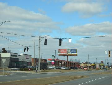 HWY 31 WL 1.5 MI N/O HWY 72 R FS