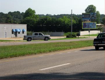 HWY 43 WL 1.7 MI S/O HWY 24 B FS