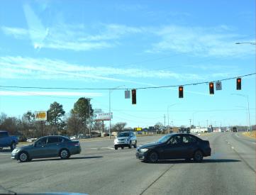 HWY 67 SL .1 MI W/O SANDLIN RD FE