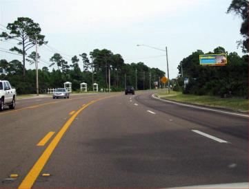 S/S HUTCHISON BLVD W/O LYNDELL F/W