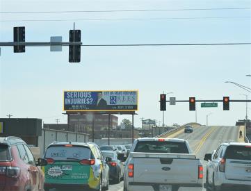 101 E. MAIN 50' SO JOHNSON R F/N