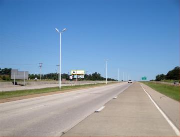 2213 W PARKER RD HWY 63 F/S