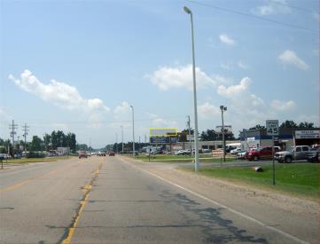 3647 STADIUM 1 MI S/O US 63 T W/L