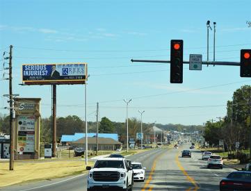 900 SOUTHWEST DR 250' N/O US 63 WL