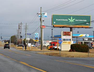 3224 S CARAWAY LOC A 900' S/O US 63 EL