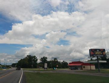 E/S 5864 HWY 41 N/O CHERRY ST S/F RHR