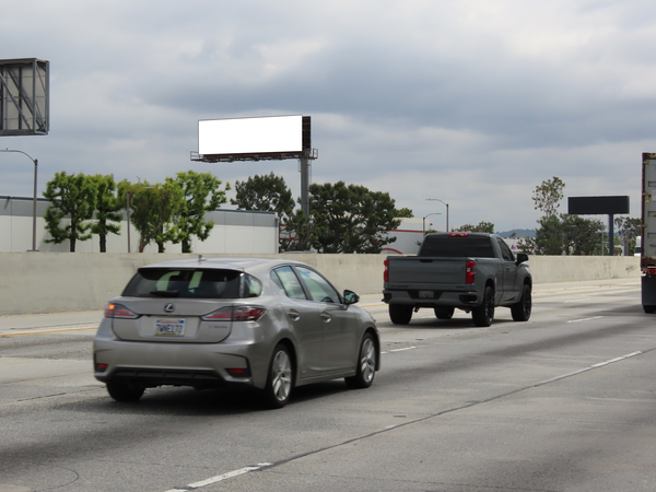 Pomona Frwy NS 2425ft W/O Fairway Dr. F/W-1