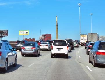 DAN RYAN (I-90/94) W/S N/O ARCHER F/SE