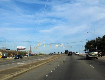 E/S EAST SOUTH BLVD. W/O RICHARDS RD. F/S