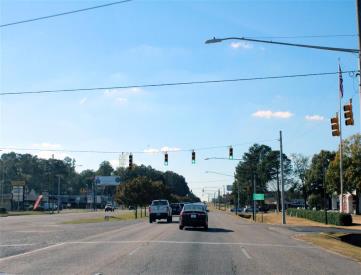 S/S ATLANTA HWY E/O WATSON CIR. F/E