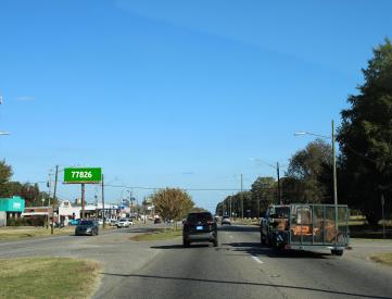 N/S 4287 ATLANTA HWY W/O HILLSIDE DR F/W