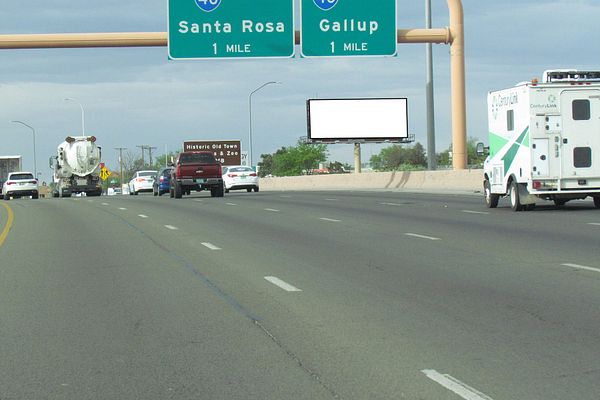 I-25 NE WS 1000ft S/O Comanche F/N - 2