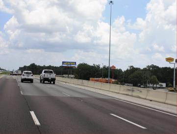 S/S I-4 .1 MILE E/O PARK RD EXIT 22 E/B