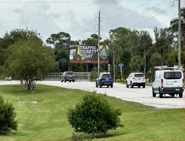 BAYSHORE & FLAMINGO DR SS/EB