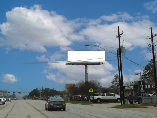 Hwy 105 NS 0.7mi W/O I-45 North Frwy F/E - 1