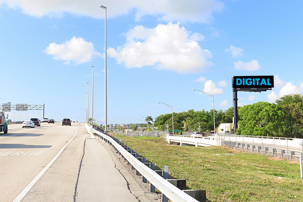 Fl Tnpk WS 0.35mi S/O SW 211 St F/N - 2