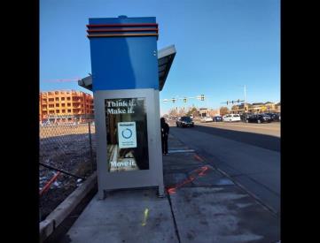 COLFAX AVE & PEORIA ST SS FE | 15L SHELTER