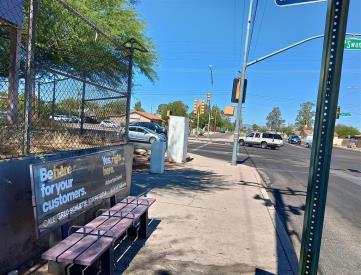 EB 5th St FS Swan (ST#13714)