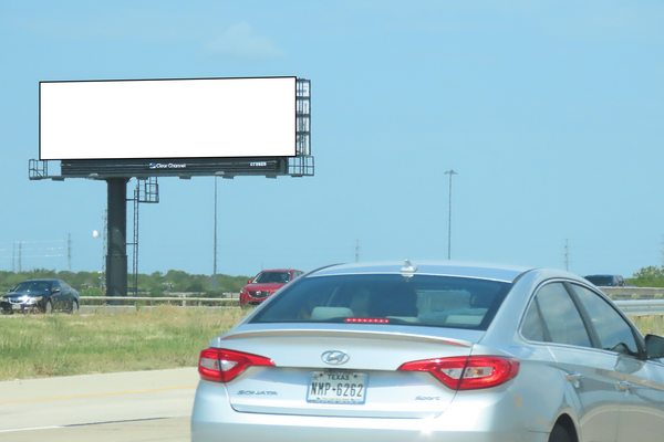 LBJ Fwy (635) SS 0.7mi E/O SH 121 F/E - 1