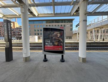 DENVER UNION STATION ES WF | TRANSIT SHELTER